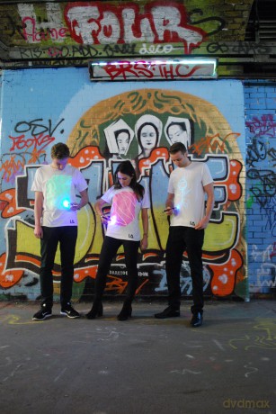 Illuminated Apparel: Interactive Glow T-Shirt Xxl