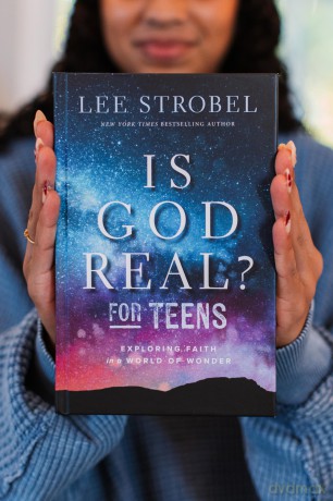 Is God Real For Teens Hb [KSIĄŻKA]