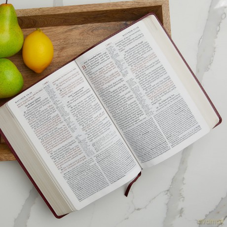 King James Study Bible Hb [KSIĄŻKA]