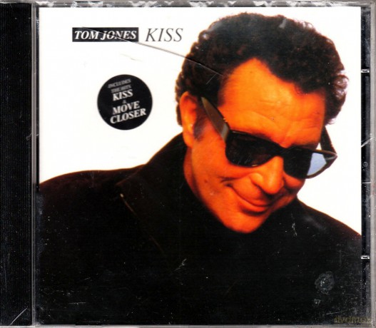Tom Jones: Kiss [CD]