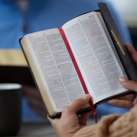 Kjv Checkbook Bible Comp Hb [KSIĄŻKA]