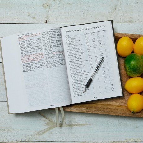 Kjv Deluxe Reference Bibl Hb [KSIĄŻKA]