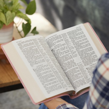 Kjv Holy Bible Large Print Hb [KSIĄŻKA]
