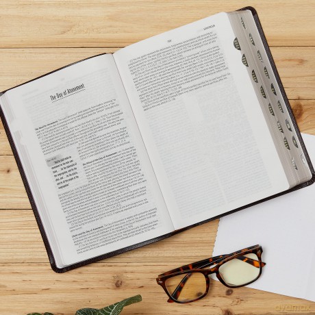 Kjv Life In Spirit Study Hb [KSIĄŻKA]