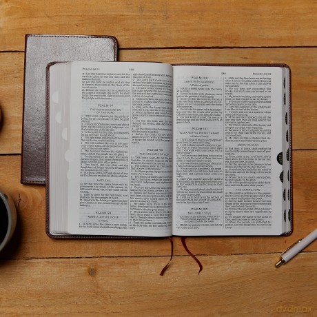 Kjv Thinline Bible Large Hb [KSIĄŻKA]