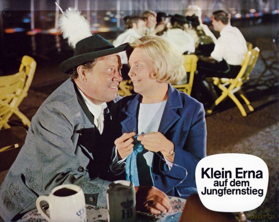Klein Erna Auf Dem Jungfernstieg [DVD]