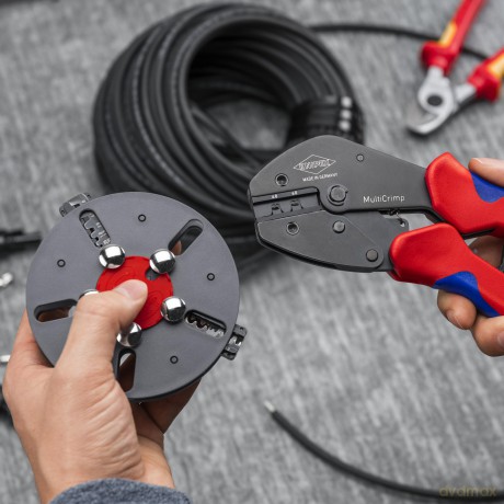 KNIPEX MultiCrimp fr PV. MC4/MC4 EVO2