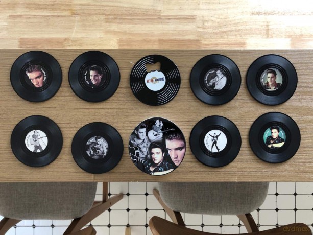 Music Protection: Kxrm12 - Elvis Presley - 8 Pieces Coaster Set With Real Vinyl Coasters - Retro Musique