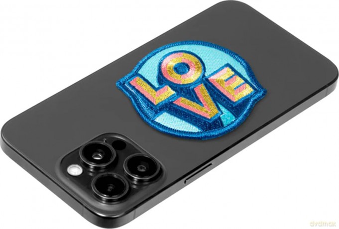 LAUT MAGMOJI BADGE Love Blue Fashion com