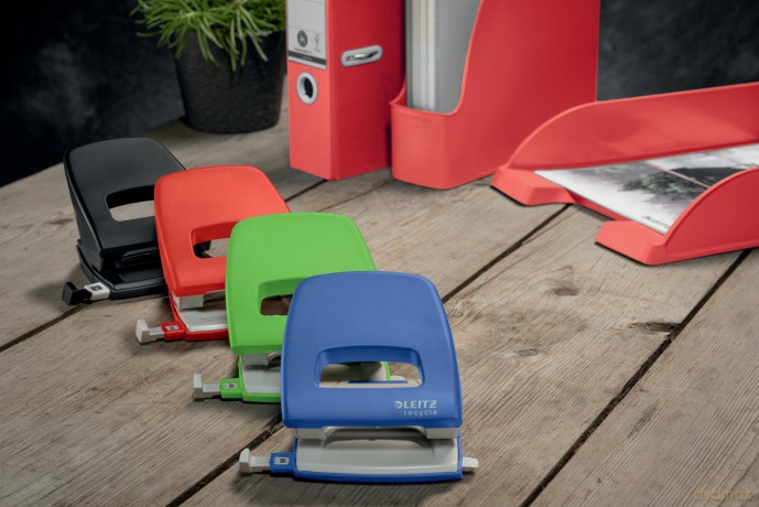 Leitz: LEITZ Locher recycle 5003 blau
