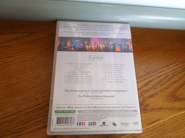 Les Pretres [DVD]
