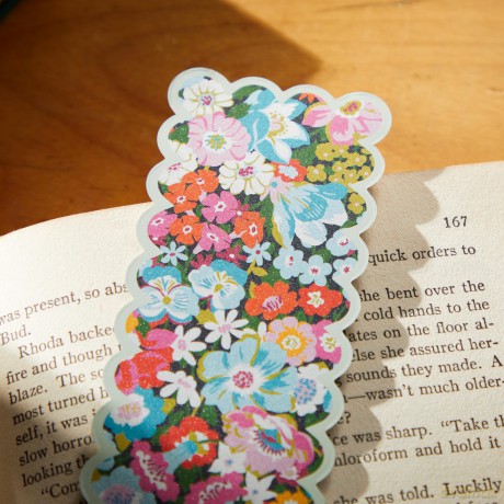 Liberty Artemis Shaped Bookmark [KSIĄŻKA]