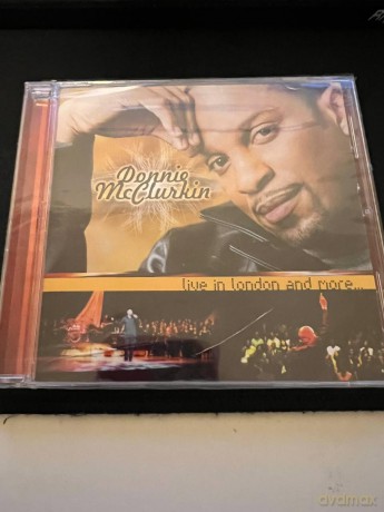 Donnie Mcclurkin: Live In London And More... [CD]