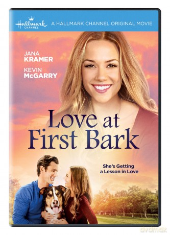 Love At First Bark [DVD]