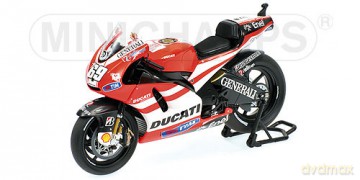 MINICHAMPS Ducati Desmosedici #69