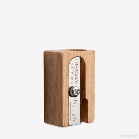 M + R: M + R Spitzer Holz Natur