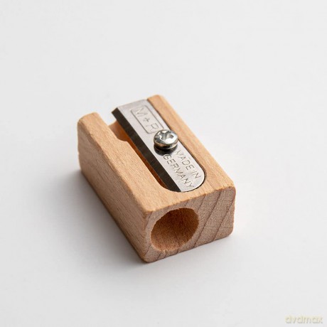 M + R: M + R Spitzer Holz Natur