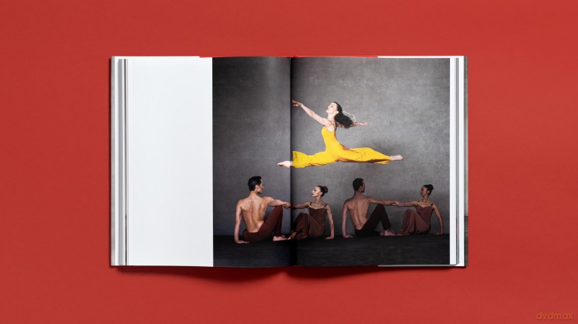 Martha Graham Dance Company 100 Years [KSIĄŻKA]