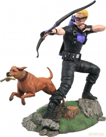 MARVEL - Hawkeye with Pizza Dog - Statue