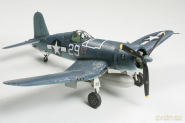 TAMIYA Vought F4U1A Corsair