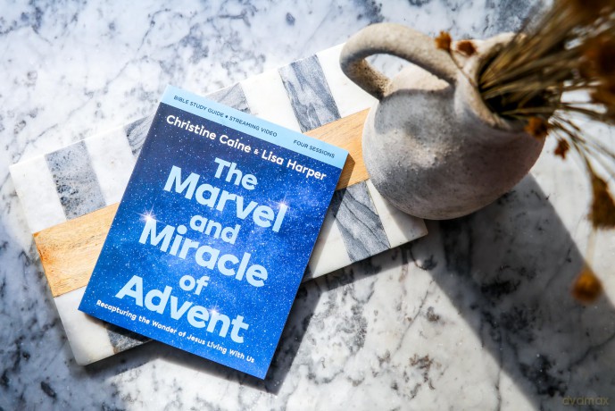 Marvel Miracle Of Advent S [KSIĄŻKA]