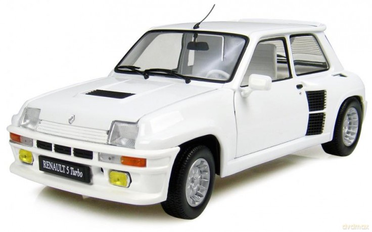 UNIVERSAL HOBBIES Renault 5 Turbo