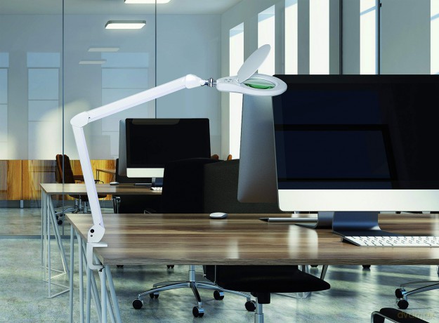 Maul LED-Lupenleuchte source