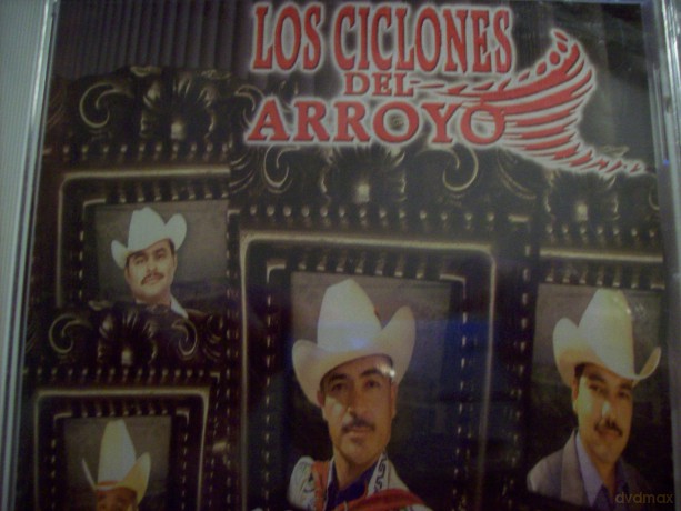Los Ciclones Del Arroyo: Me Estoy Enamorando [CD]
