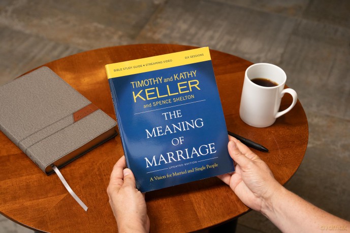 Meaning Of Marriage Bible [KSIĄŻKA]
