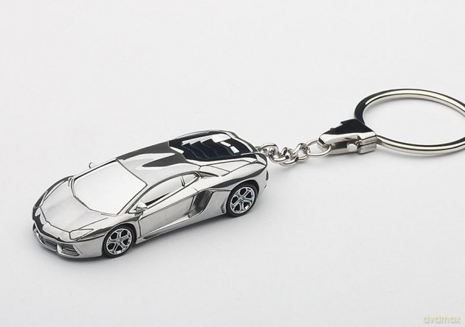 AUTOART Lamborghini Aventador LP7004
