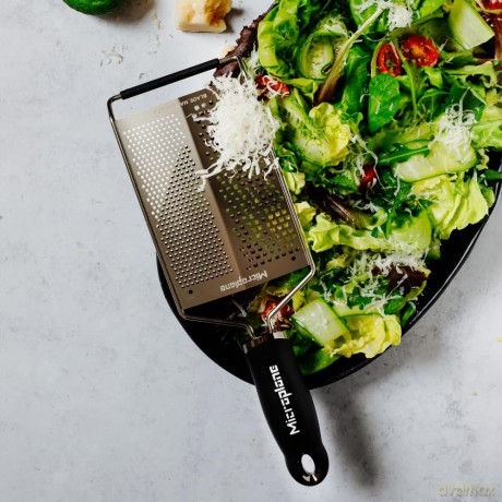 Microplane Kźchenreibe mit Doppelklinge