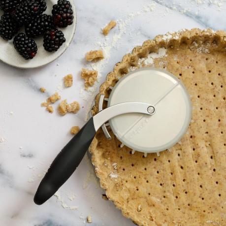 Microplane Professional XL Pizza-Cutter
