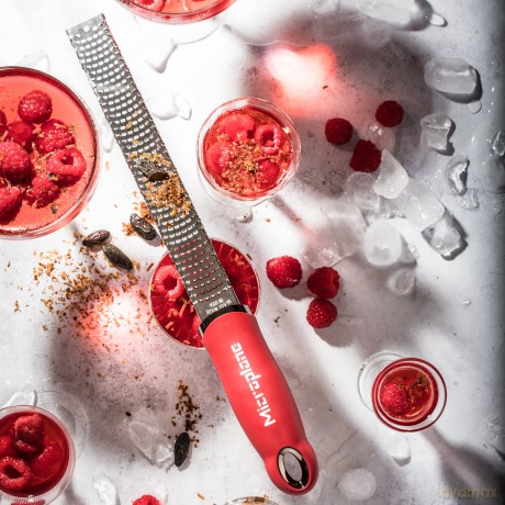 Microplane Zester Kźchenreibe in Granata