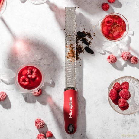 Microplane Zester Kźchenreibe in Granata