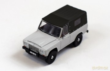 IXO Aro 240 Romania 1972 (grey)