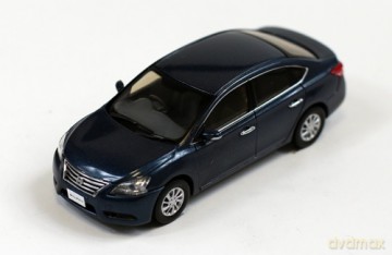 JCOLLECTION Nissan Sylphy (L12F) 2012