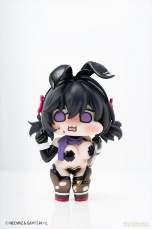 Original Character PVC Figure Celebrity Bunny Loen-chan x illustration by JAZZ JACK 10 cm