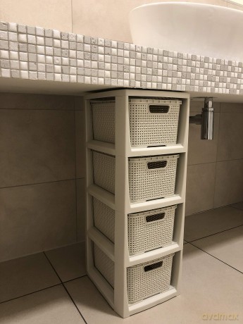 Regał Rattanowy 4 Szuflady 24,1x29,6x64cm Biały