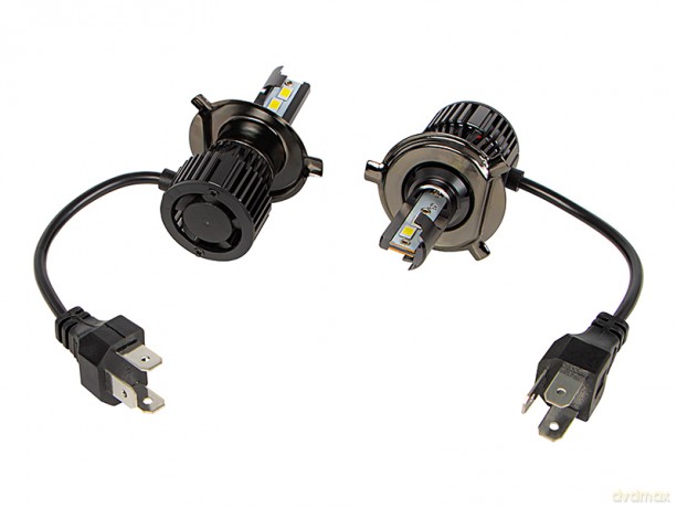 Żarówka samochodowa h4 led 12v-24v/30w