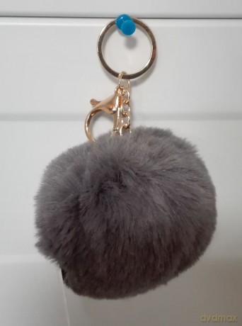 Brelok pompon naturalny duży (0018)