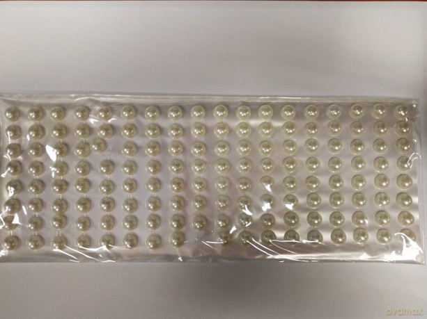 Półperełki ecru 10mm 144szt
