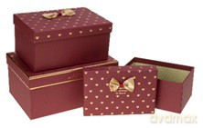 Zestaw pudełek bordo (S: 19x13x9,5 M: 22x15x11 L:26x18x12cm) 3 szt.