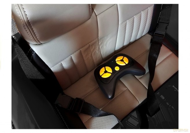 Auto na Akumulator Jeep HP012 Dla Dzieci Światła LED MP3 Czarne