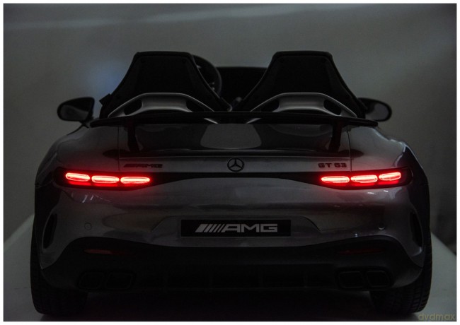 Auto Na Akumulator Mercedes GT63 AMG DK-GT63 24V LCD Szary Lakierowany