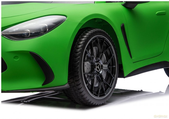 Auto Na Akumulator Mercedes GT63 AMG DKGT63 24V Cichy Silnik Matowy Zielony
