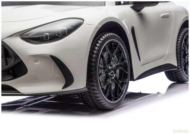 Auto Na Akumulator Mercedes GT63 AMG DK-GT63 24V LCD Biały