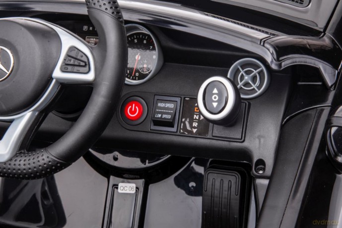Auto Na Akumulator Mercedes SLC 300 Światła LED MP3 Pilot Czarny
