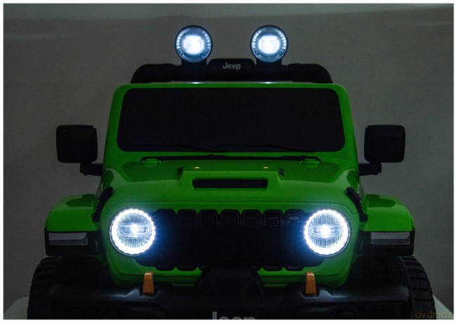 Pojazd Na Akumulator Jeep Rubicon 4x4 DK-JWR556 4x200W 24V Zielony