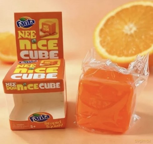Gniotek duży pomarańczowy kostka lodu nice cube