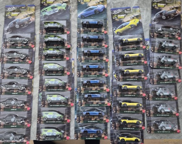 Hot Wheels Samochodzik tematyczny